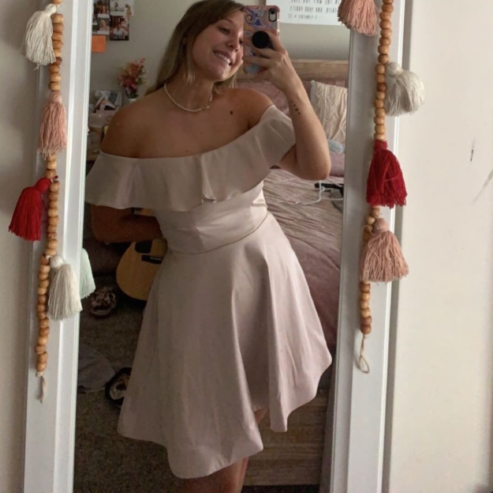 Short blush dress.